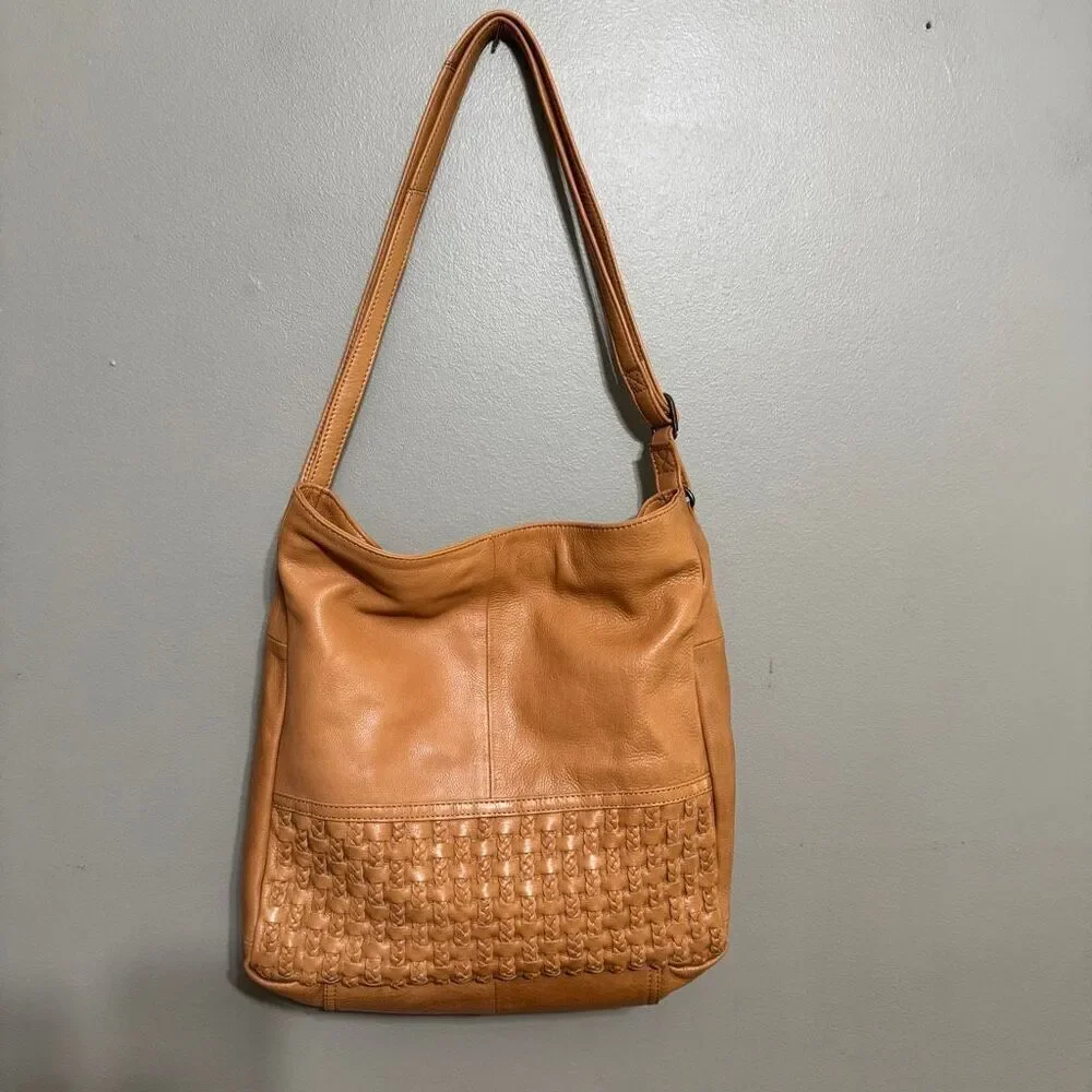 Anthropologie DAY & MOOD Palika Leather Hobo